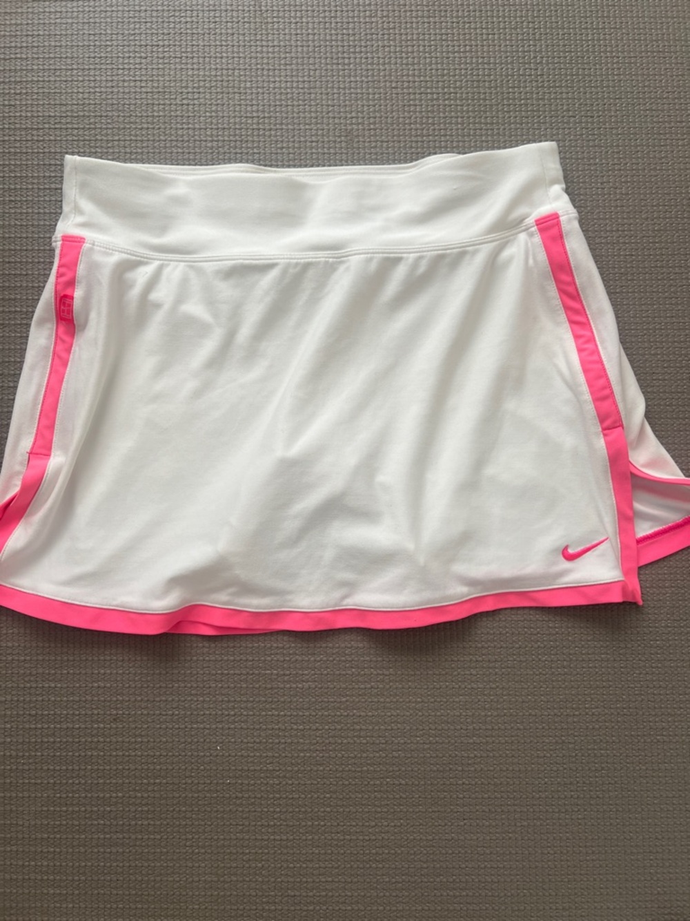Nike White Skirt with Pink Accents